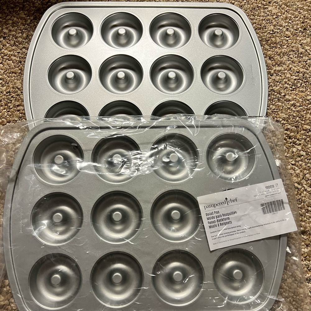 Pampered Chef Donut Pans